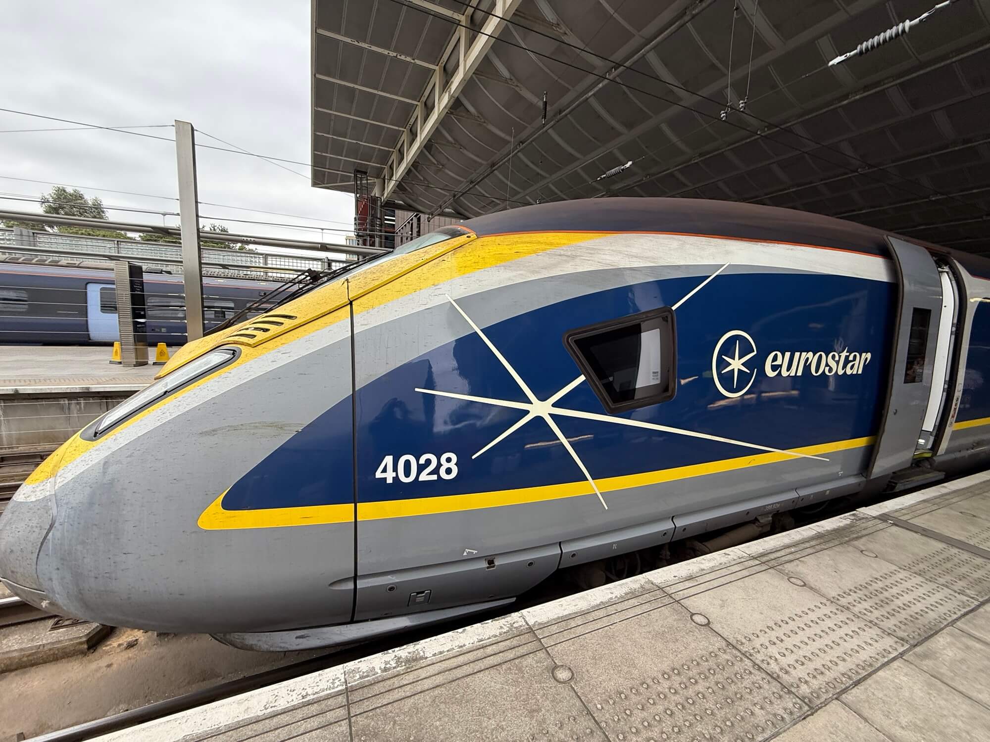 LONDON WITH PARIS 2026